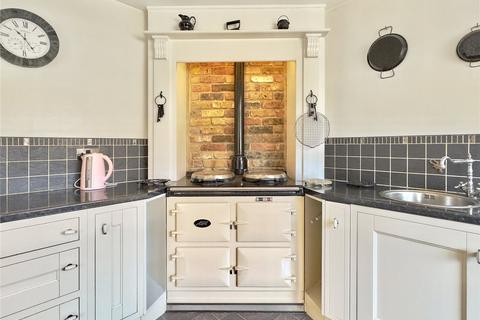 4 Millbro, Hextable, Swanley, BR8 7LF