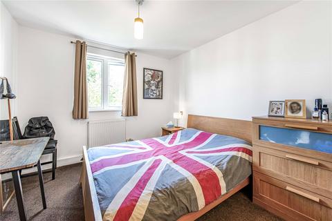 2 bedroom flat for sale, Stane Grove, London, SW9