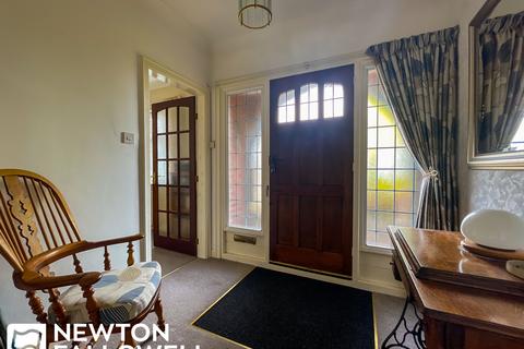 4 bedroom bungalow for sale, Durham Grove, Retford DN22