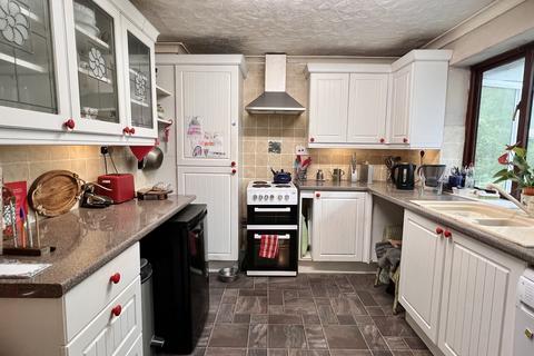 2 bedroom detached house for sale, Bryndulais, Llanwrda, Carmarthenshire.