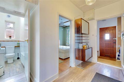 2 bedroom bungalow to rent, Beechcroft Gardens, Wembley Park, London, HA9