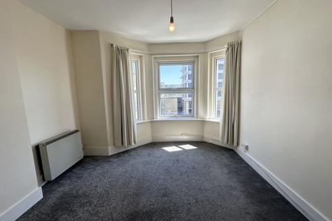 1 bedroom flat to rent, Longford Terrace, Folkestone, CT20