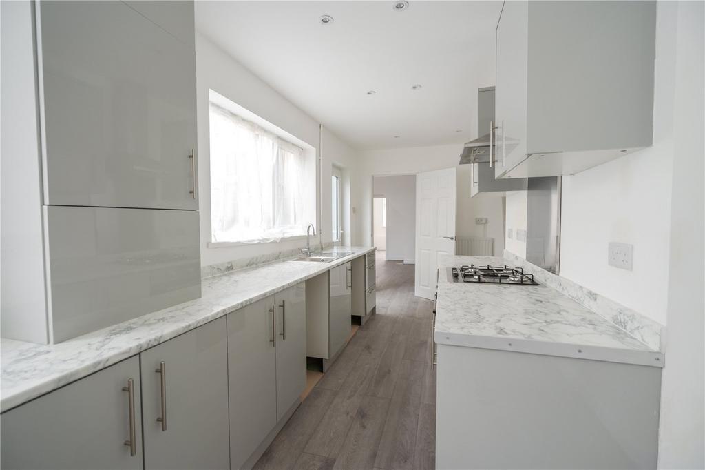 Kitchen (2)