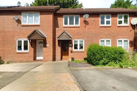 2 bedroom terraced house for sale, St. Andrews Close, Paddock Wood, Tonbridge