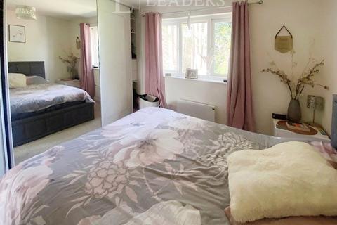 2 bedroom terraced house for sale, St. Andrews Close, Paddock Wood, Tonbridge