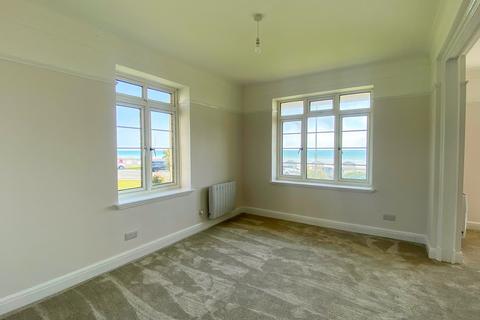 3 bedroom ground floor flat for sale, Bedford Avenue, Bexhill-on-Sea, TN40