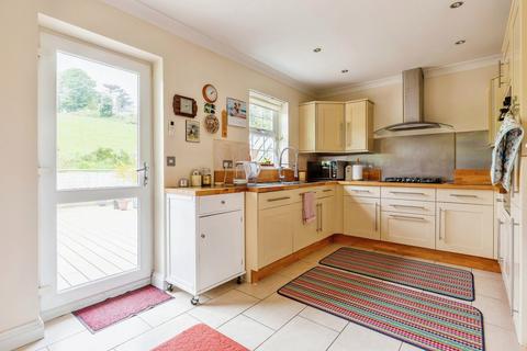 1 Clearwater, St Columb, TR9 6ET