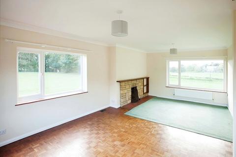 3 bedroom bungalow to rent, Winslow, Buckinghamshire MK18