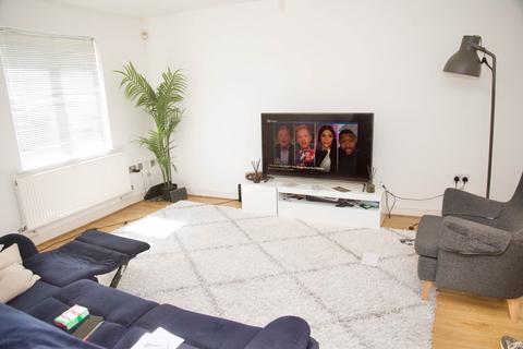 2 bedroom apartment for sale, Paddle Steamer House, Thamesmead West, SE28 0PD