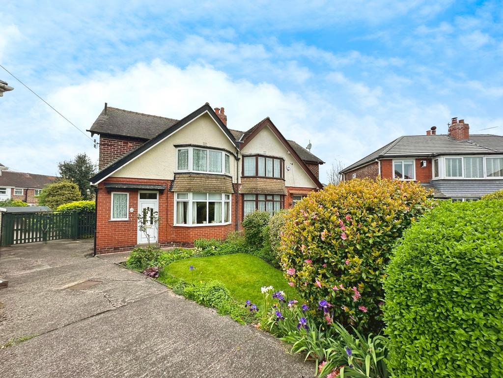 Hastings Road, Prestwich, M25 3 bed semidetached house for sale £280,000