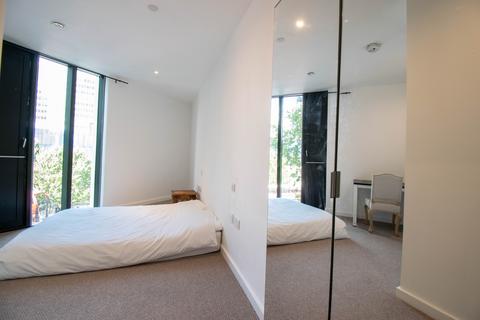 2 bedroom apartment to rent, Walworth Road, London SE1