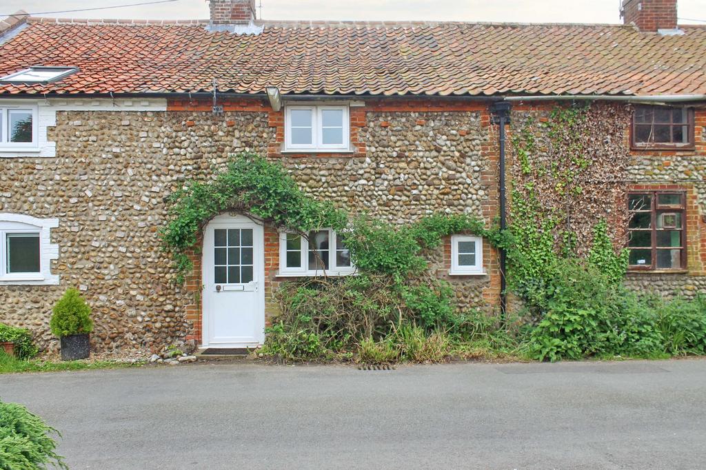 Grove Lane, Holt NR25 2 bed terraced house for sale £250,000