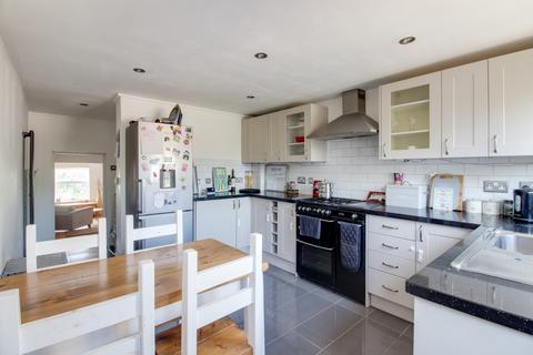 53 Bower Lane, Eaton Bray, Dunstable, LU6 1RB