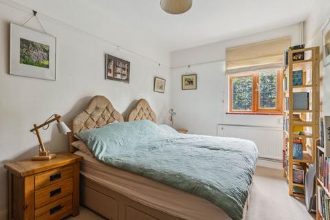 114 Chalfont Road, Seer Green, Beaconsfield, HP9 2QP
