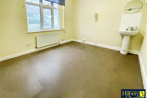 105 Stanley Road, Hornchurch, RM12 4JP