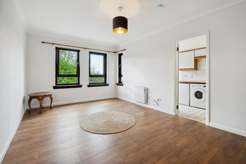 2 bedroom flat to rent, Springburn Road, Flat 27, Springburn, Glasgow, G21 1RX