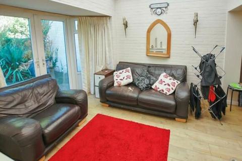 455 Sidcup Road, London, SE9 4ET