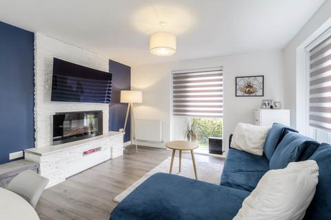 2 Bow Road, Brooklands, Milton Keynes, MK10 7GN