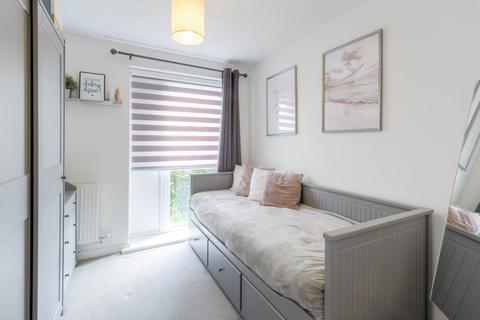 2 Bow Road, Brooklands, Milton Keynes, MK10 7GN