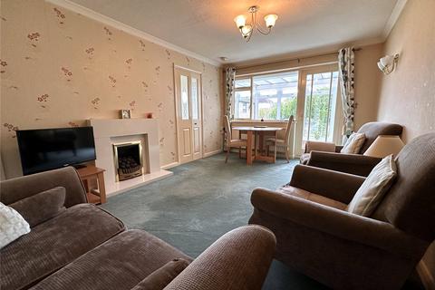 2 bedroom bungalow for sale, Laynes Road, Hucclecote, GL3