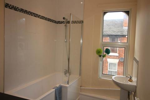 1 bedroom in a house share to rent, Crosby Street, Derby,