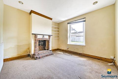81 Rydes Hill Road, Guildford, GU2 9TY