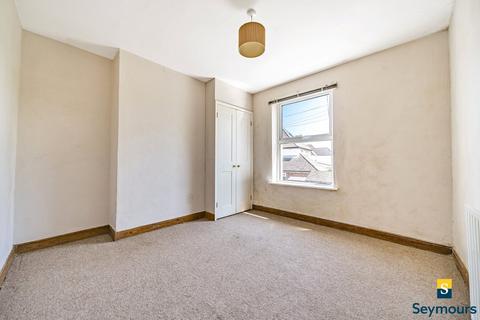 81 Rydes Hill Road, Guildford, GU2 9TY