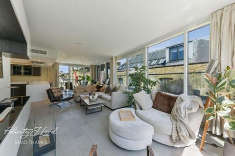Flat 20, Meridian Court, 3 East Lane, London, SE16 4UF