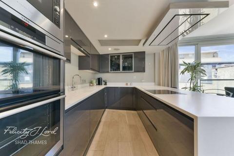 Flat 20, Meridian Court, 3 East Lane, London, SE16 4UF