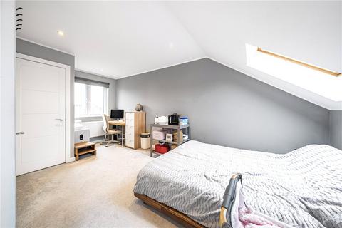 3 bedroom maisonette for sale, Stanger Road, London