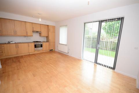 2 bedroom flat for sale, Marigold Avenue, Gateshead