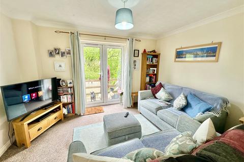 2 bedroom terraced house for sale, St. Kitts Close, Torquay TQ2