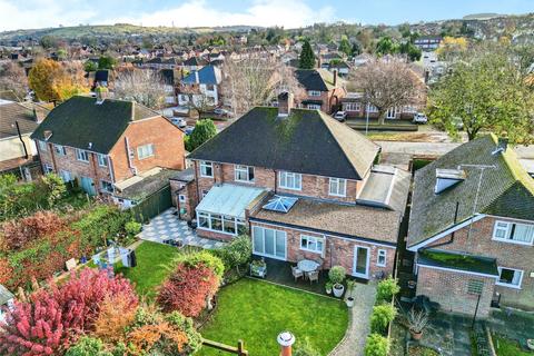 48 First Avenue, Dunstable, LU6 3AL