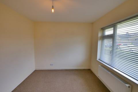 2 bedroom terraced house to rent, Chesterton Park, Cirencester