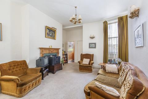 1 bedroom flat for sale, Kings Gardens, West Hampstead, London