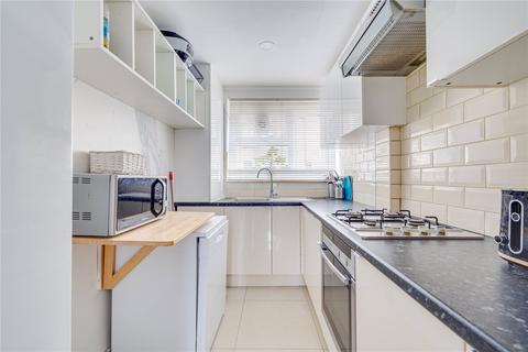 2 bedroom flat to rent, Wyfold Road, Fulham, London
