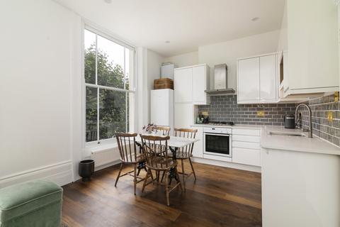 1 bedroom flat for sale, Loraine Road, Islington, London