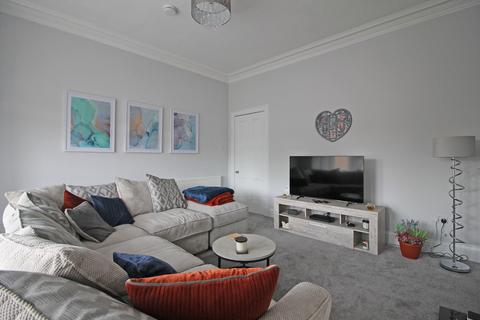 3 bedroom flat for sale, Shaftesbury Street, Alloa, FK10