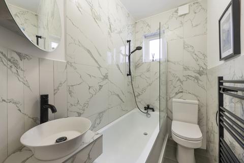 151a Fawe Park Road, London, SW15 2EG