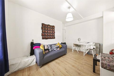 3 bedroom flat to rent, Camden Park Road, Camden, London