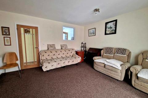 2 bedroom bungalow for sale, Sheep Fair, Rugeley. WS15 2AT