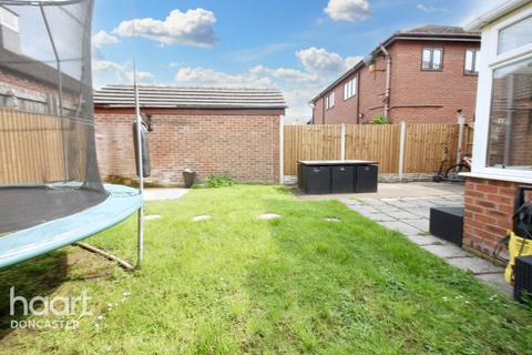 37 Allendale Gardens, Doncaster, DN5 8BL