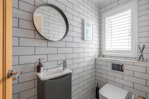 24 Springfield Lea, South Queensferry, EH30 9XD
