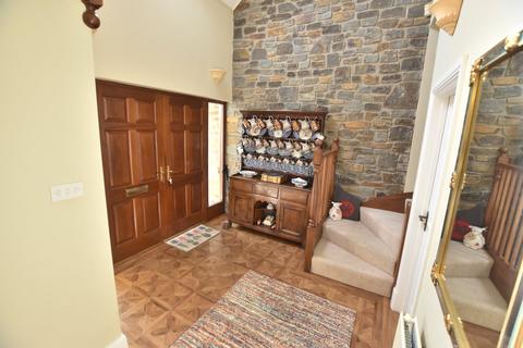 5 bedroom property with land for sale, Pntwelly, Llandysul SA44