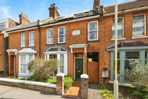 4 bedroom terraced house for sale, 88 Christchurch Road, TN23