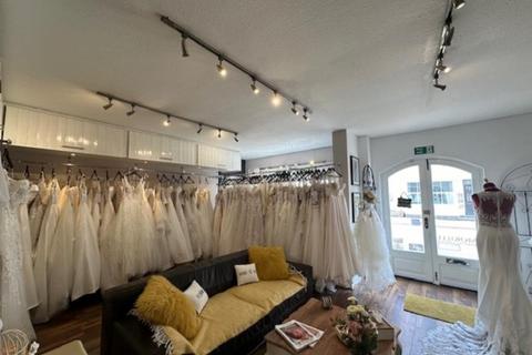 Retail property (high street) for sale, Leasehold Bridal Shop Located In Warwickshire