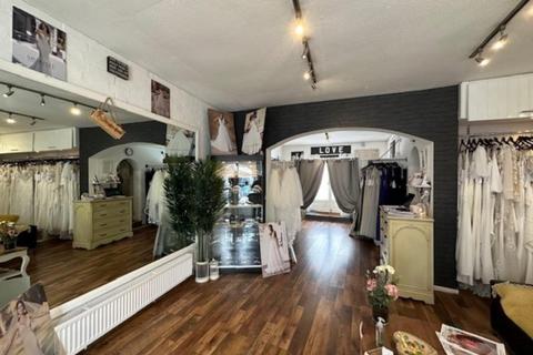 Retail property (high street) for sale, Leasehold Bridal Shop Located In Warwickshire