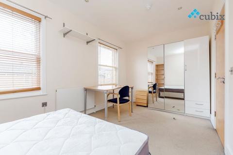 5 bedroom terraced house to rent, Marcia Road, London SE1