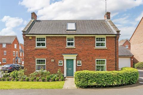4 bedroom detached house for sale, Meadowsweet Road, St Crispin, Northampton, Northamptonshire, NN5