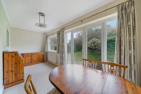 77 Coulsdon Road, Coulsdon, CR5 2LD